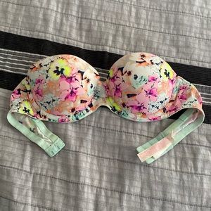 Pink flower strapless bra